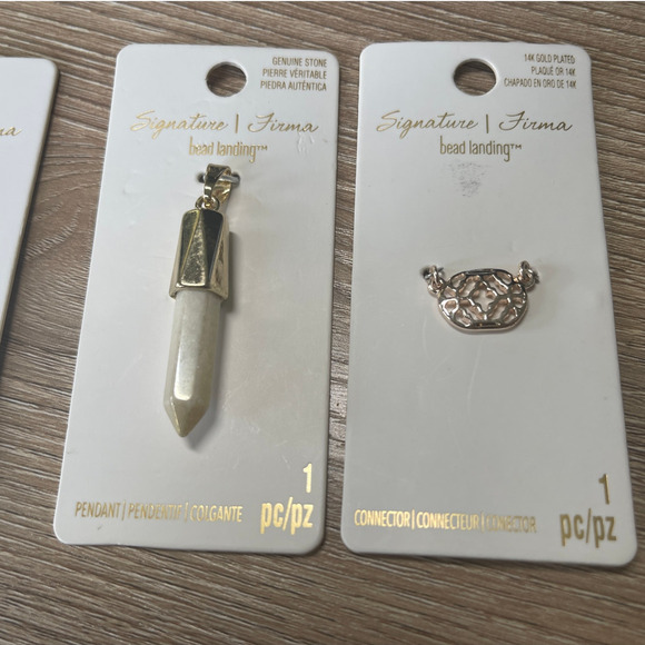 Signature bead landing Connectors 4 seperate pieces NEW - Picture 3 of 13